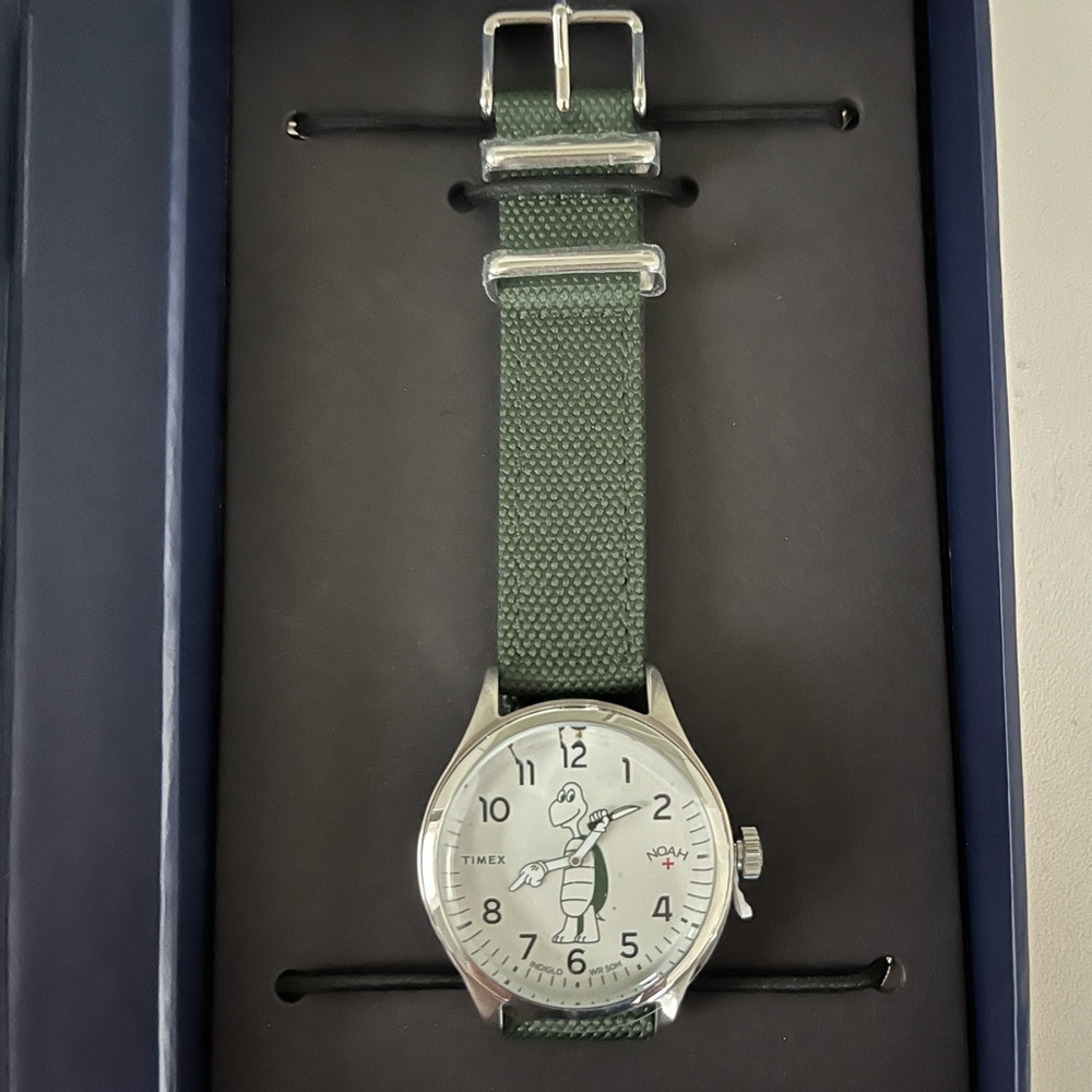 Noah x Timex nets suck 2021 watch